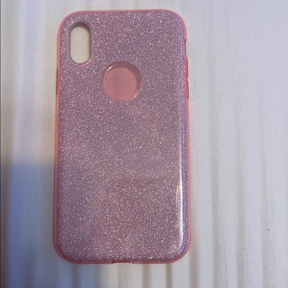 Glittery pink iPhone XR case